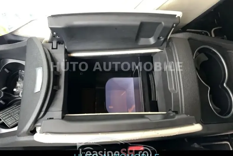 Mercedes-Benz 300 din 2024 cu 9.990 km - oferta MER96271 - foto 15