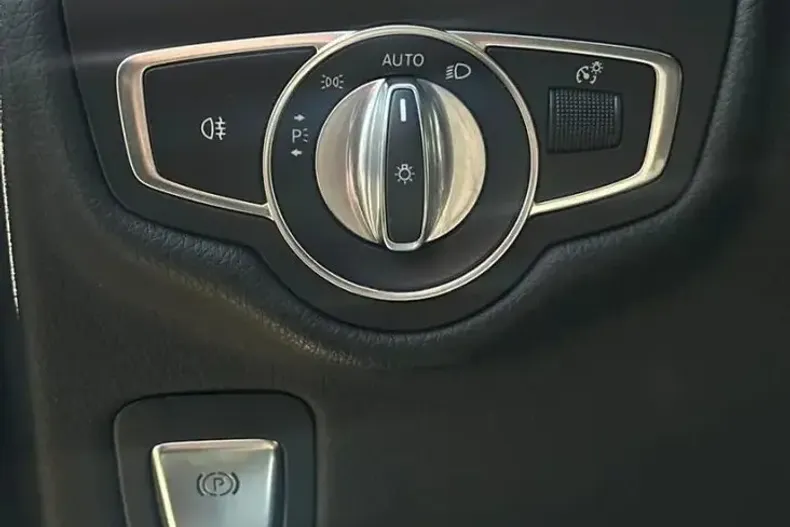 Mercedes-Benz 250 din 2020 cu 69.130 km - oferta MER97659 - foto 5