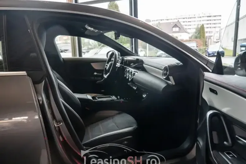 Mercedes-Benz 200 din 2023 cu 13.000 km - oferta MER99038 - foto 9