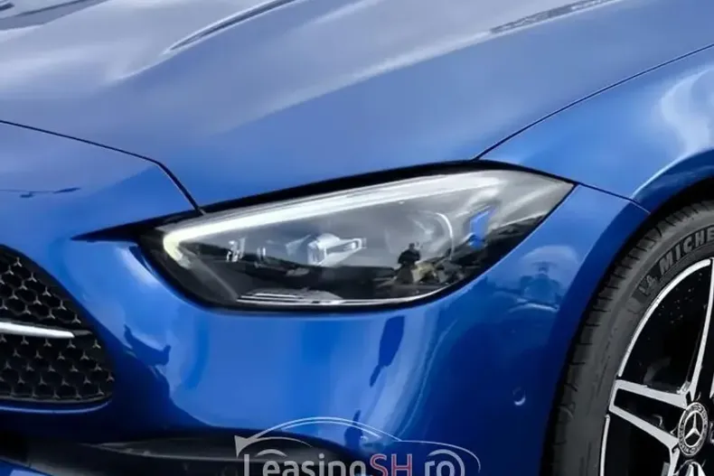 Mercedes-Benz 300 din 2023 cu 6.924 km - oferta MER98719 - foto 3