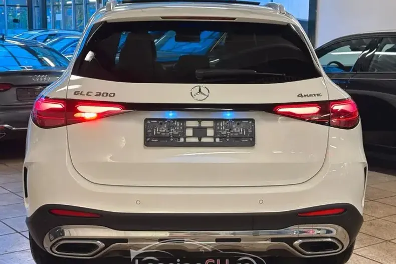 Mercedes-Benz 300 din 2023 cu 19.300 km - oferta MER97545 - foto 2