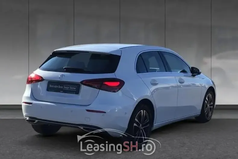 Mercedes-Benz 180 din 2024 cu 4.400 km - oferta MER98147 - foto 18