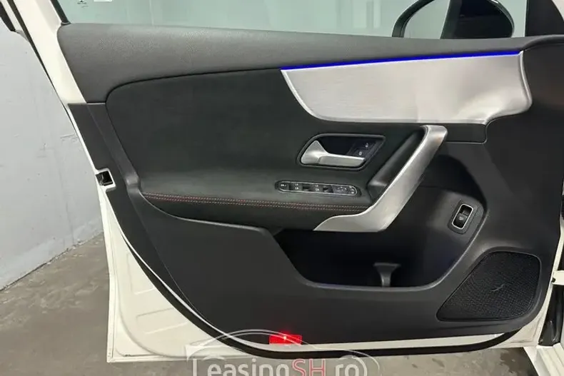 Mercedes-Benz 35 AMG din 2021 cu 66.300 km - oferta MER96965 - foto 2