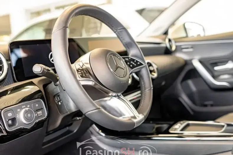 Mercedes-Benz 200 din 2023 cu 9.025 km - oferta MER97685 - foto 8