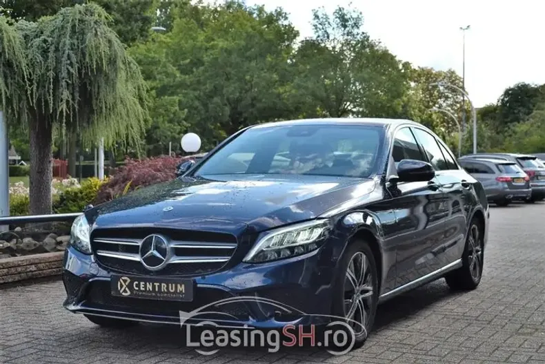 Mercedes-Benz 300 din 2020 cu 59.964 km - oferta MER98159 - foto 1