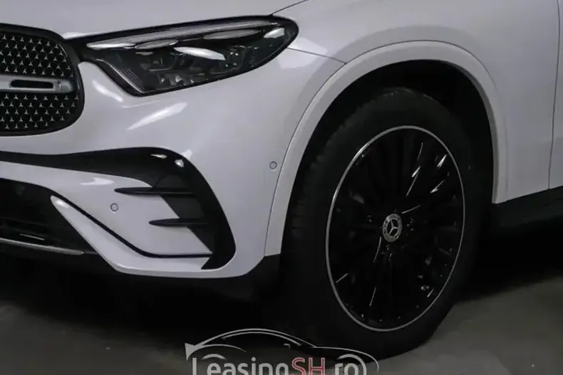 Mercedes-Benz 300 din 2023 cu 12.537 km - oferta MER101406 - foto 3