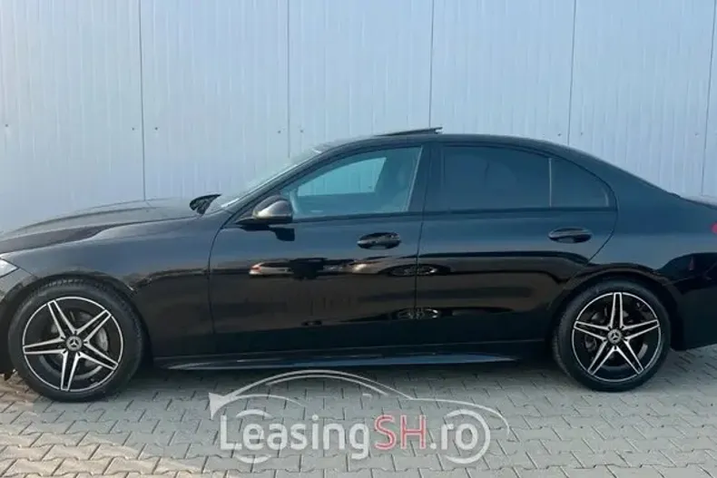 Mercedes-Benz 200 din 2023 cu 16.465 km - oferta MER99476 - foto 2