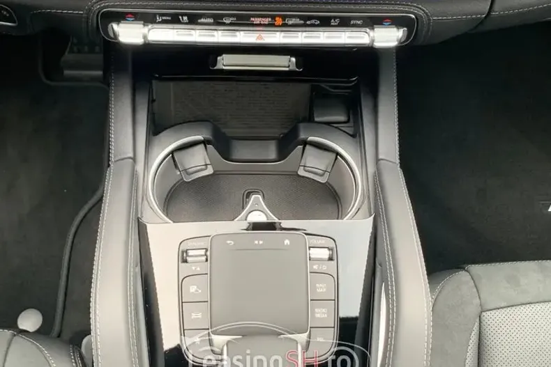 Mercedes-Benz 53 AMG din 2025 cu 15 km - oferta MER98848 - foto 4