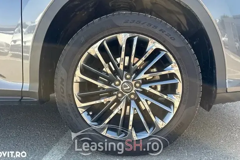 Lexus Seria RX din 2021 cu 50.444 km - oferta LEX100389 - foto 39