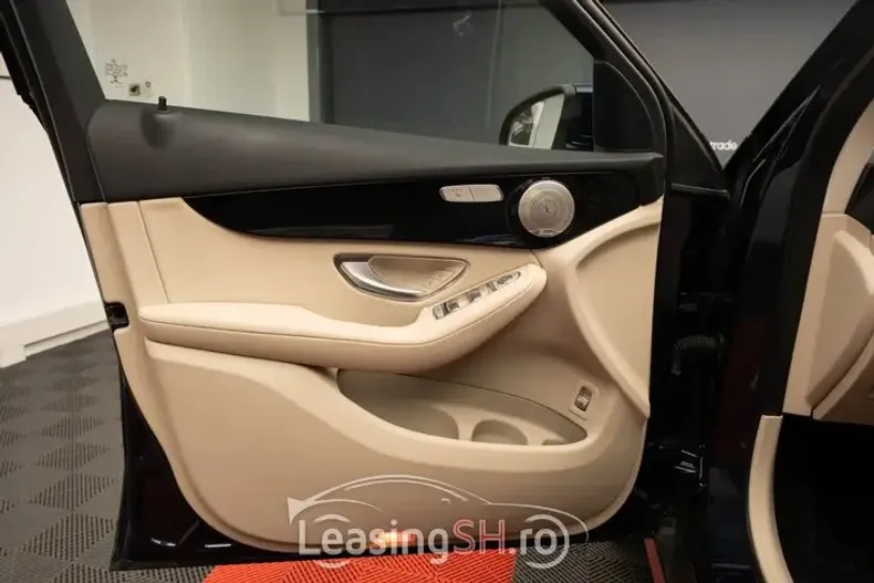 Mercedes-Benz 300 din 2022 cu 50.000 km - oferta MER96282 - foto 29