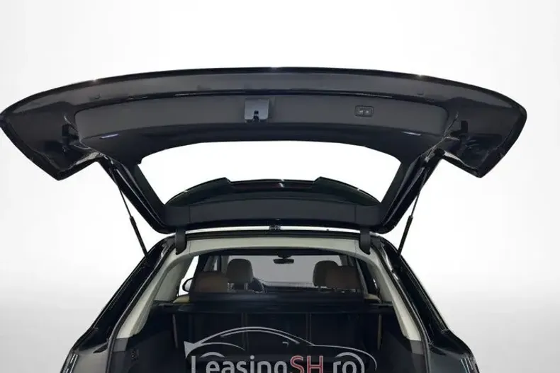 Audi Q7 din 2024 cu 9.500 km - oferta AUD93920 - foto 6