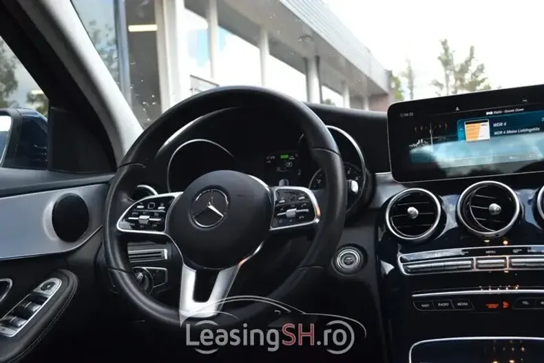 Mercedes-Benz 300 din 2020 cu 59.964 km - oferta MER98159 - foto 12