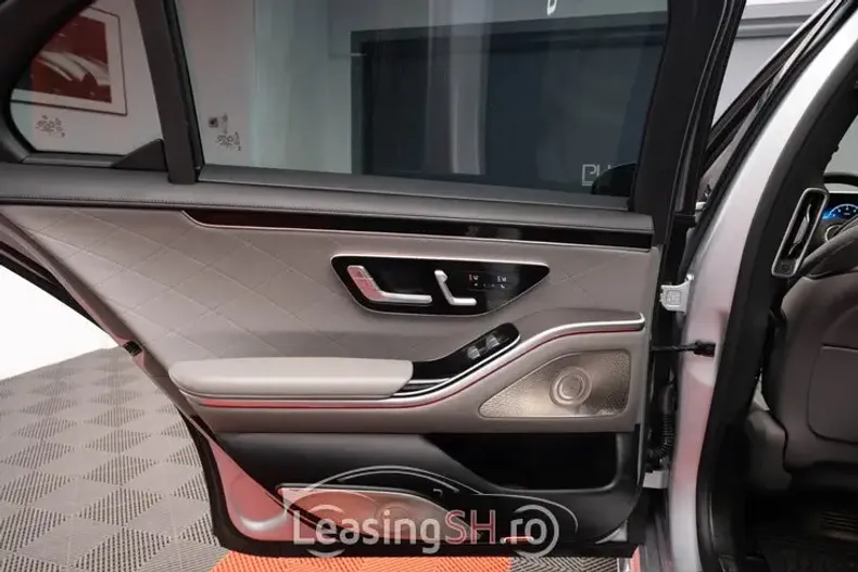 Mercedes-Benz 500 din 2022 cu 128.800 km - oferta MER96044 - foto 9