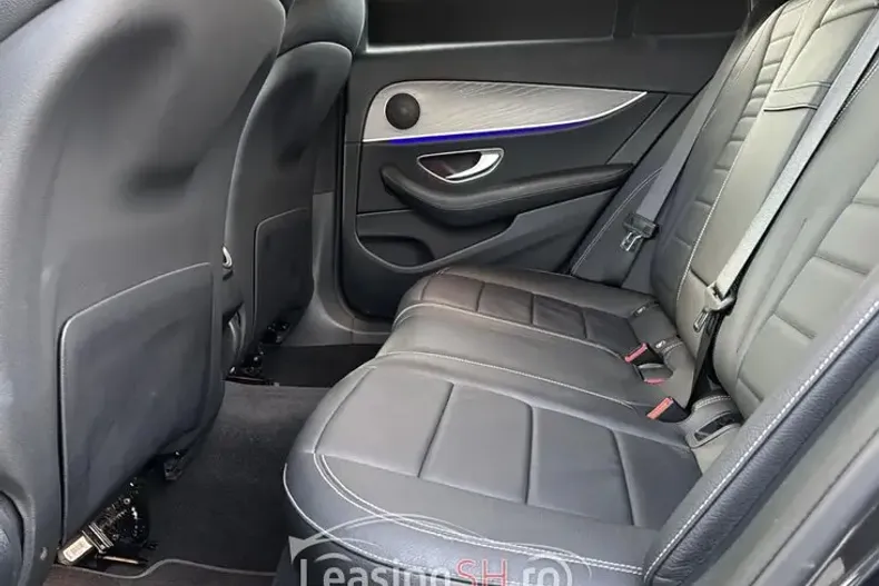 Mercedes-Benz 300e din 2021 cu 63.753 km - oferta MER99965 - foto 20