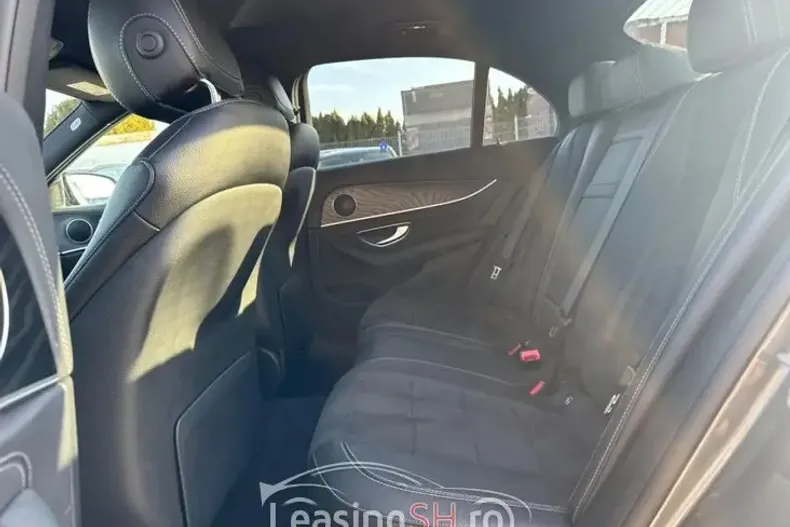 Mercedes-Benz 300 din 2022 cu 70.000 km - oferta MER96966 - foto 3