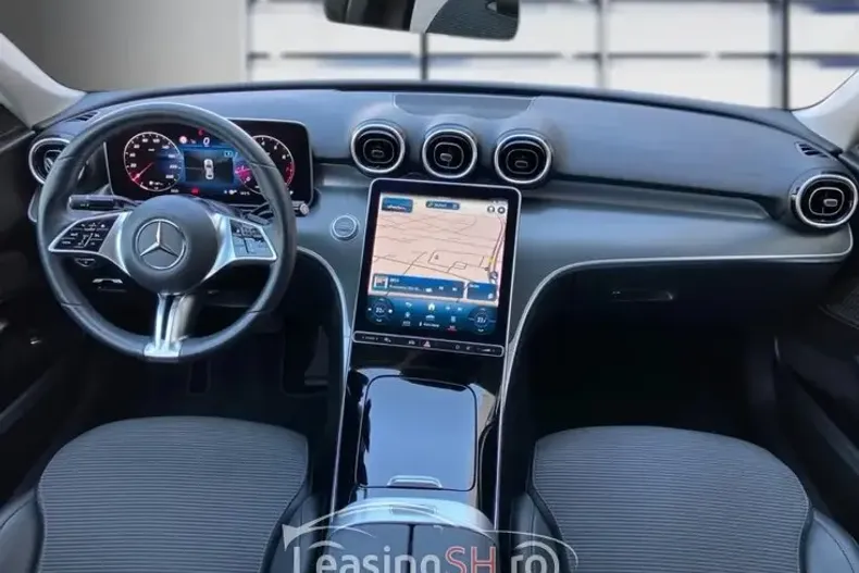 Mercedes-Benz 180 din 2023 cu 77.757 km - oferta MER98198 - foto 2